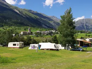 Yourtes & Tipis du Chenantier