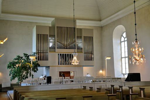 Alatornio Church