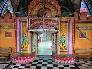 Jahangir Maharaj Temple