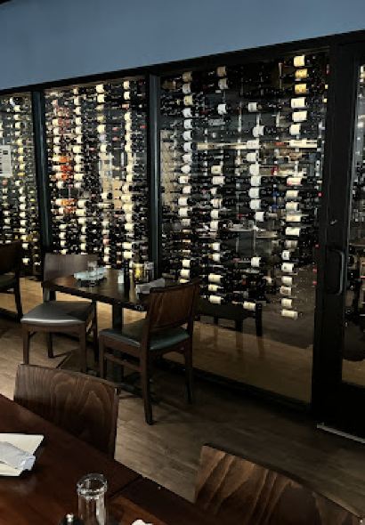 Wine Dive + Kitchen - Lawrence