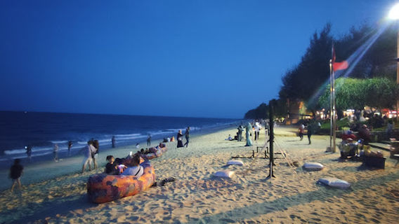 Dataran Teluk Cempedak Kuantan