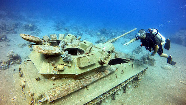 Aqaba Leaders dive center
