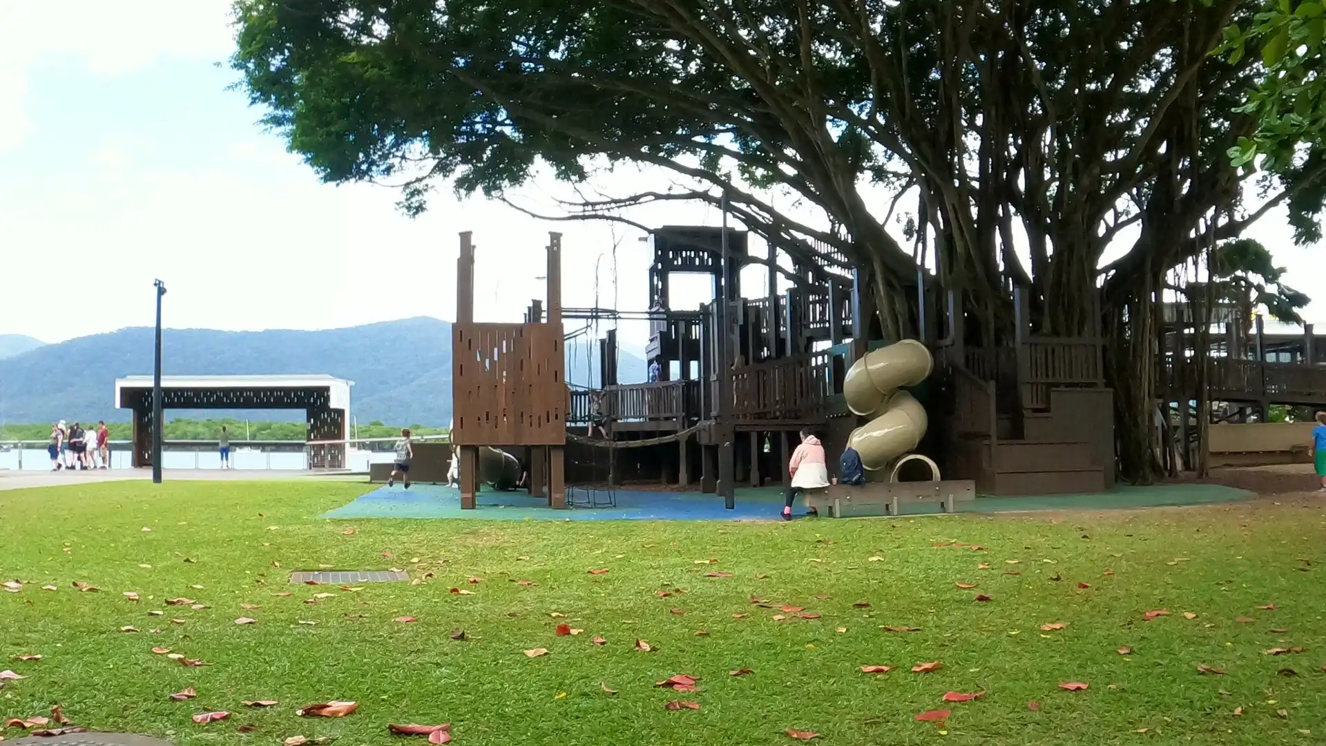 Hotels near Fig Tree Play Ground