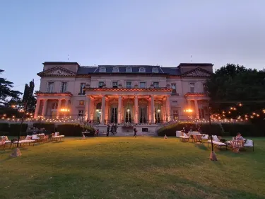 Victoria