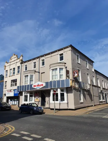 Ma Kelly's Central