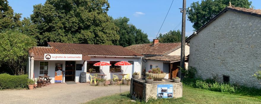 Sainte-Colombe-de-Villeneuve