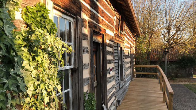 Renfro Valley Entertainment Center