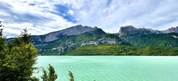 Hotels in Molveno