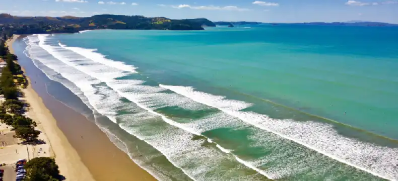 Hotels near Orewa Beach