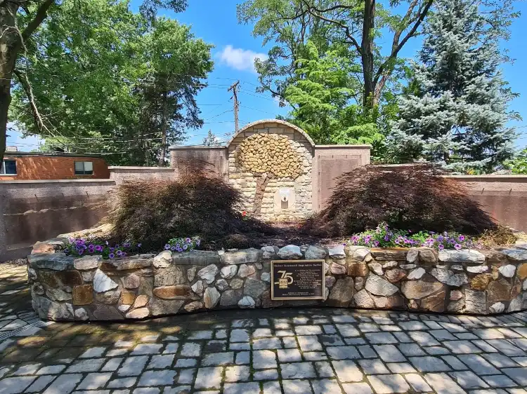 Hotels in Missouri Township