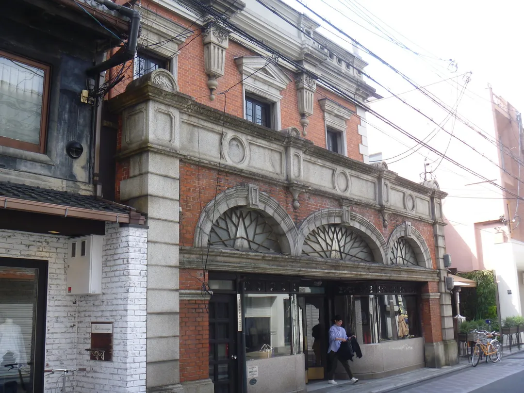 3_Old Yabetoku Clock Shop
