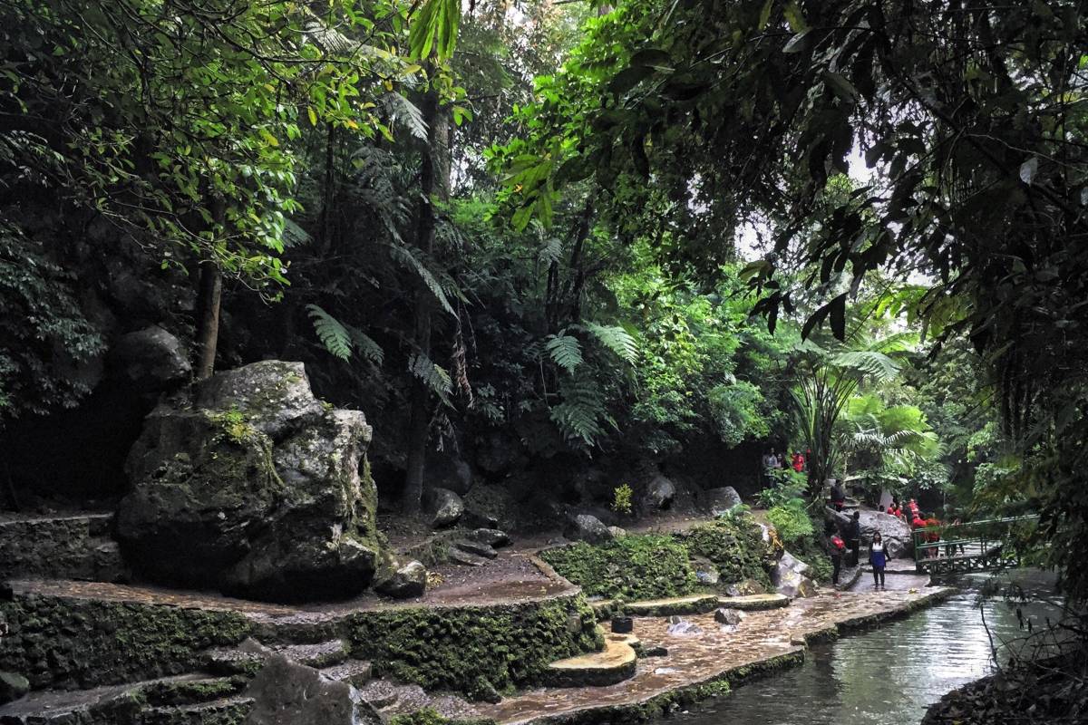 Wisata Kuningan