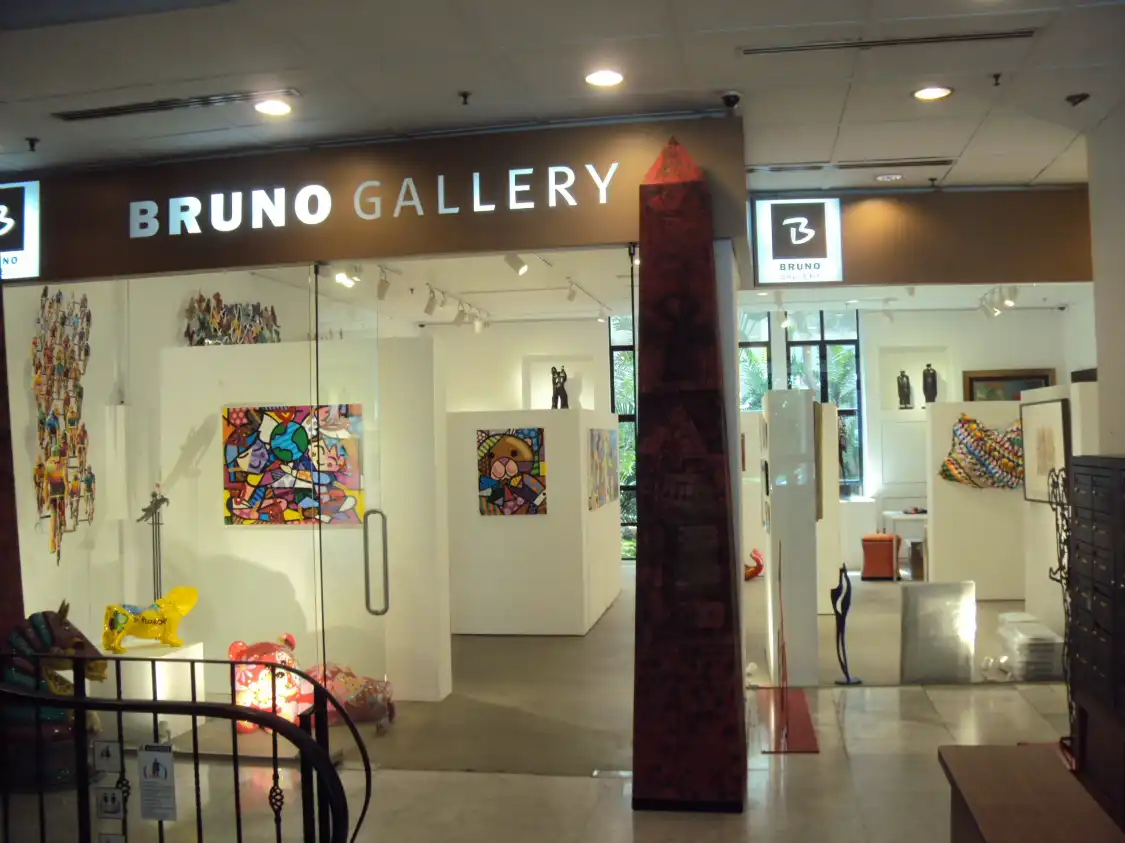 Hotel dekat Bruno Gallery