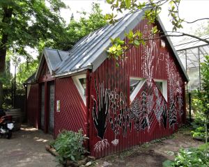 香港-巴尼奧萊 機票酒店 自由行