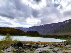 Lake Ilı
