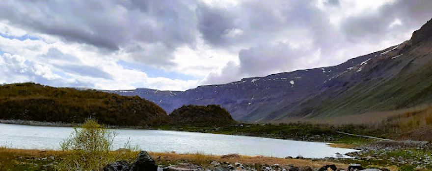 Lake Ilı