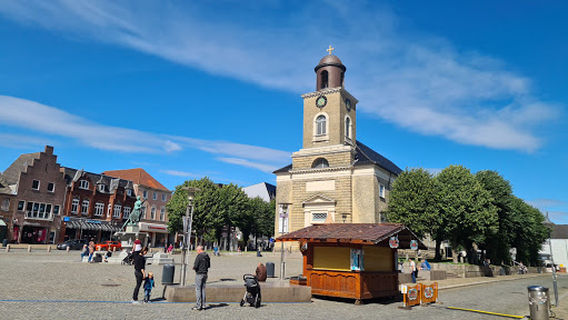 Asmussen-Woldsen-Denkmal