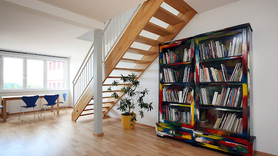 Kunstmeile Krems Betriebs GmbH, AIR—ARTIST IN RESIDENCE