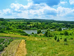 Kholodnoyarsʹki Pahorby Z Melʹnykiv