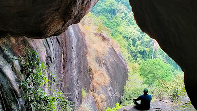 Danigala / Alien Mountain