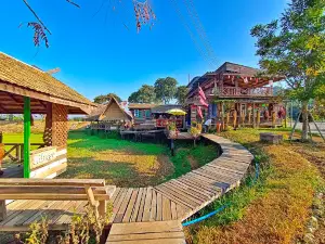 Rong Bia Riverside Garden