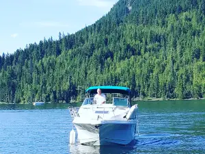 Cinnemousun Narrows Provincial Park