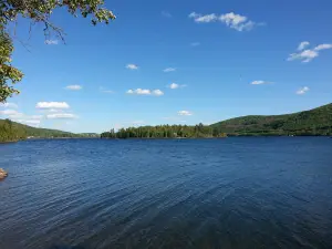 Lac Baker