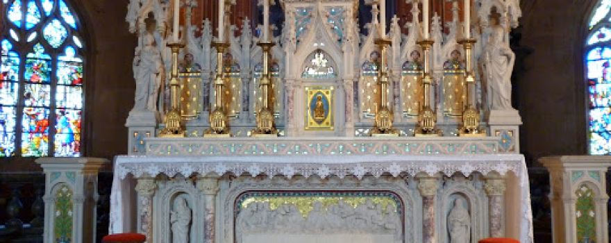 Notre-Dame-De-La-Couture