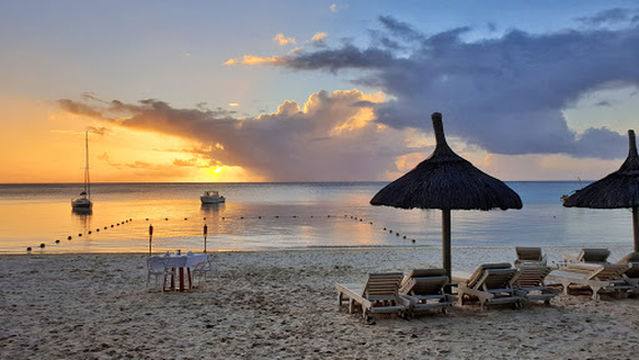 Evaco Beach Club "La Plage"