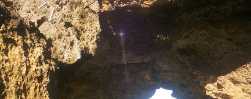 Pantai Panfolok Desa Pantulan Kec. Sulamu
