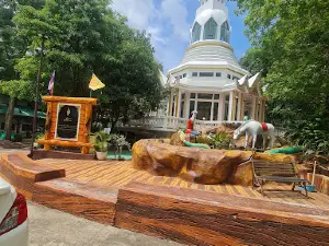 Wat Khao Sala