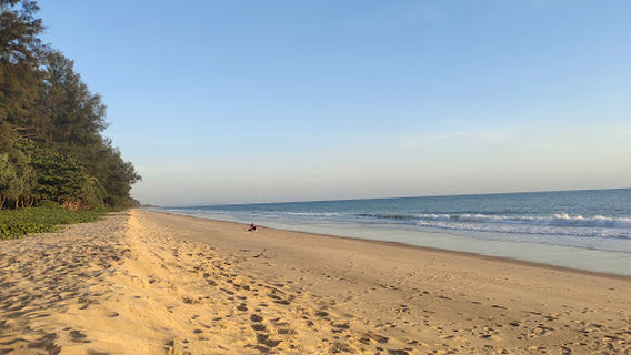 Thai Mueang Beach