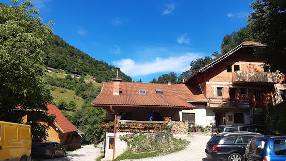 Tourist Farm Tratnik