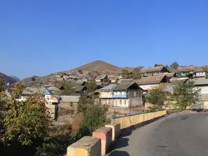Albanian Chruch