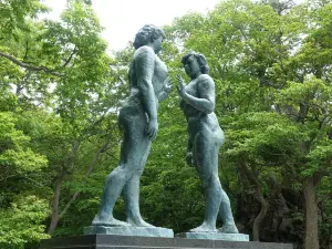 Otome-no-zō Statue