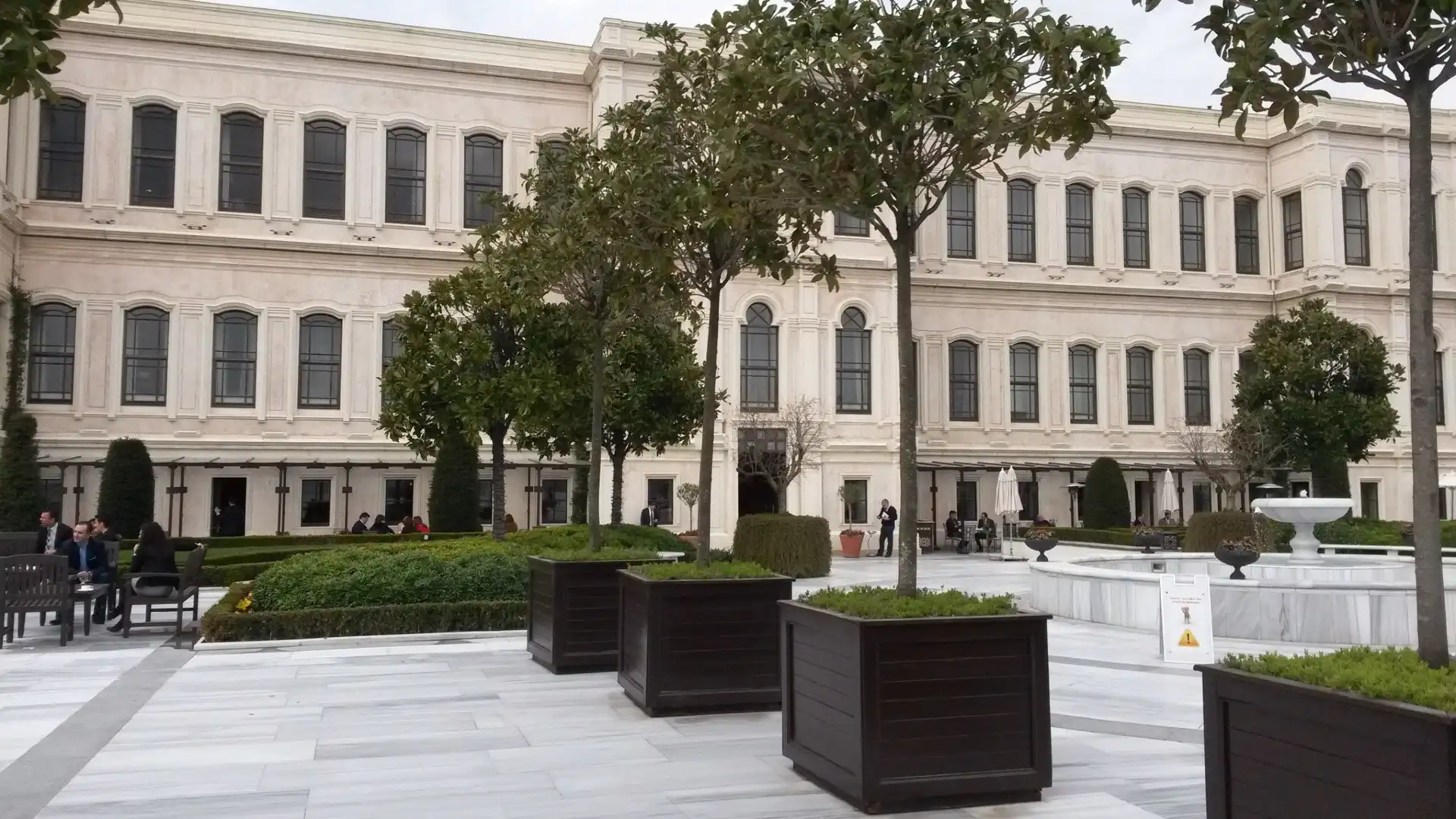 Hotels near The SPA at Four Seasons Spa & Hamam