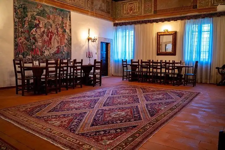 Hotels in San Polo dei Cavalieri