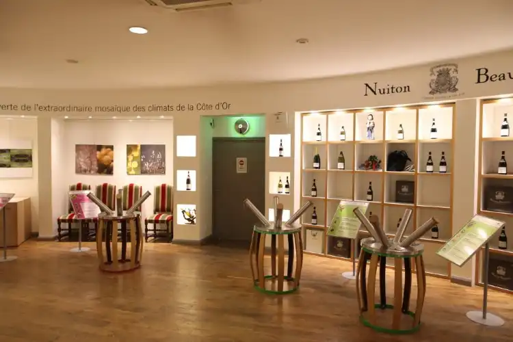 Hotels near Nuiton-Beaunoy- Cave des Hautes-Côtes