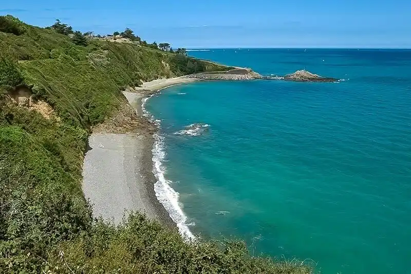 Pointe de la Rognouse附近的飯店
