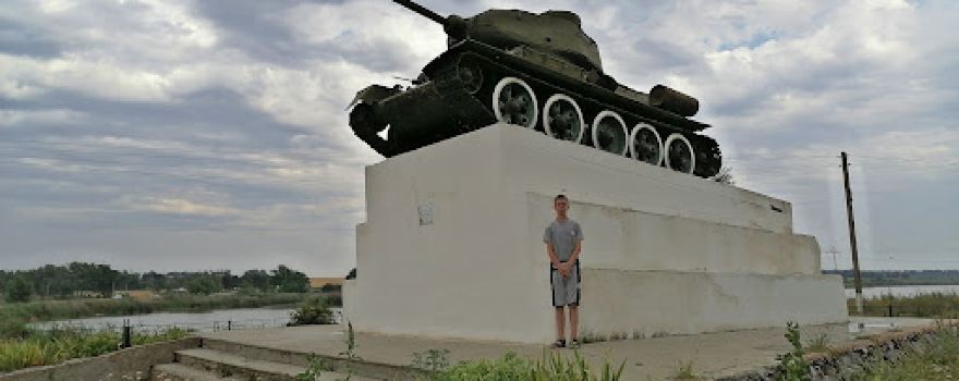 monument Tankers