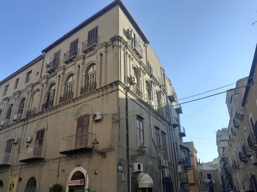 Palazzo La Lumia