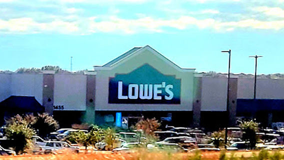 Lowe's Garden Center