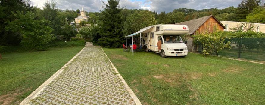 Caravans Camping Costişa
