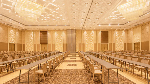 Suganya Convention Centre