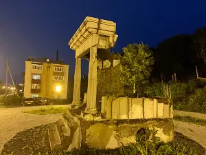 Shkol'nyy Pavilion