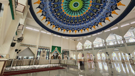 Masjid Raya Al-Kautsar Kendari