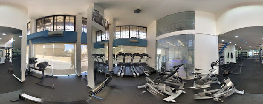 Le Gym by Robert Maalouf