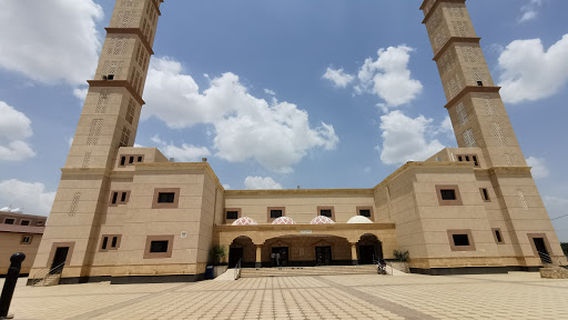 Al Qaraawi Grand Mosque