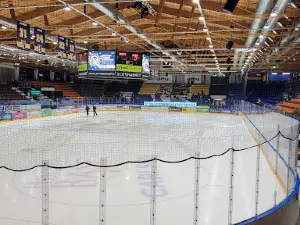Ikioma Areena Jäähalli