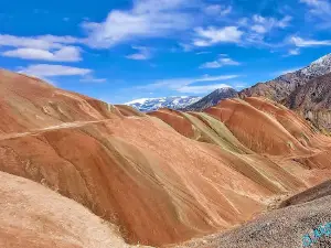 Erzurum Gökkuşağı Tepeleri